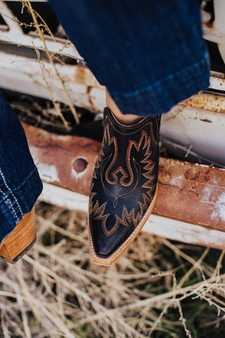 The Ariat Dixon Bootie