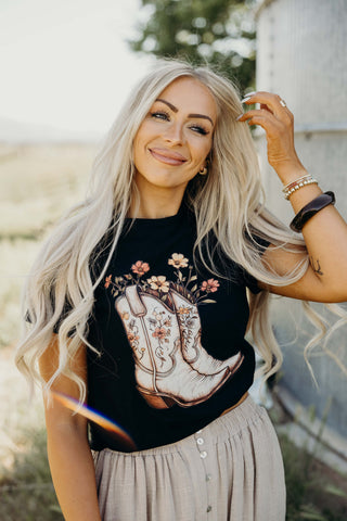 Bloom & Boots Tee