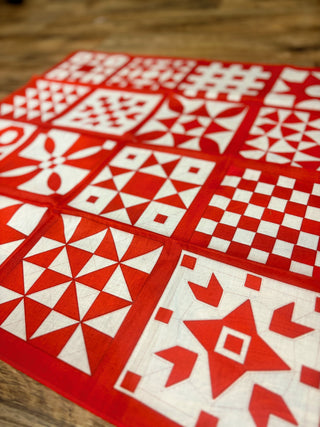 Red & White Shorty