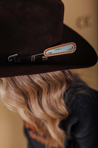 Turquoise Oval Hat Pick